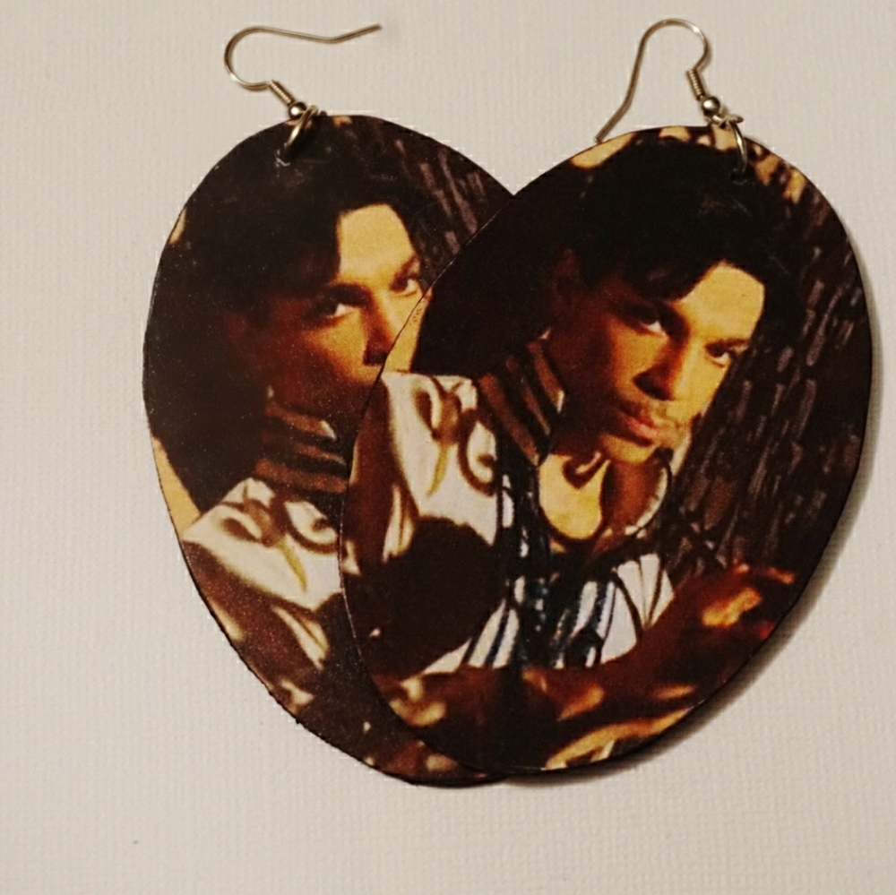 Prince Earrings